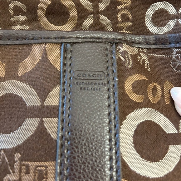 Vintage Coach Signature Brown Crossbody Bag - Picture 9 of 9